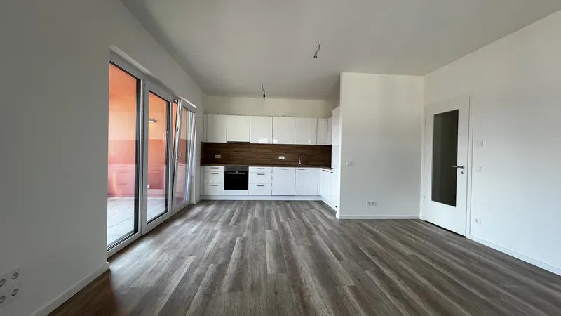 3-Zimmer-Wohnung mit Wasserblick und Einbauküche - mehrere Erstbezüge! — photo 1